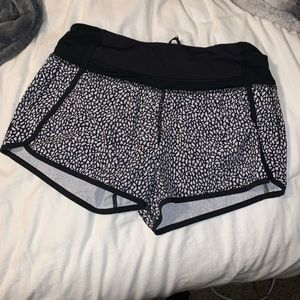 Women’s Lululemon Speed Shorts